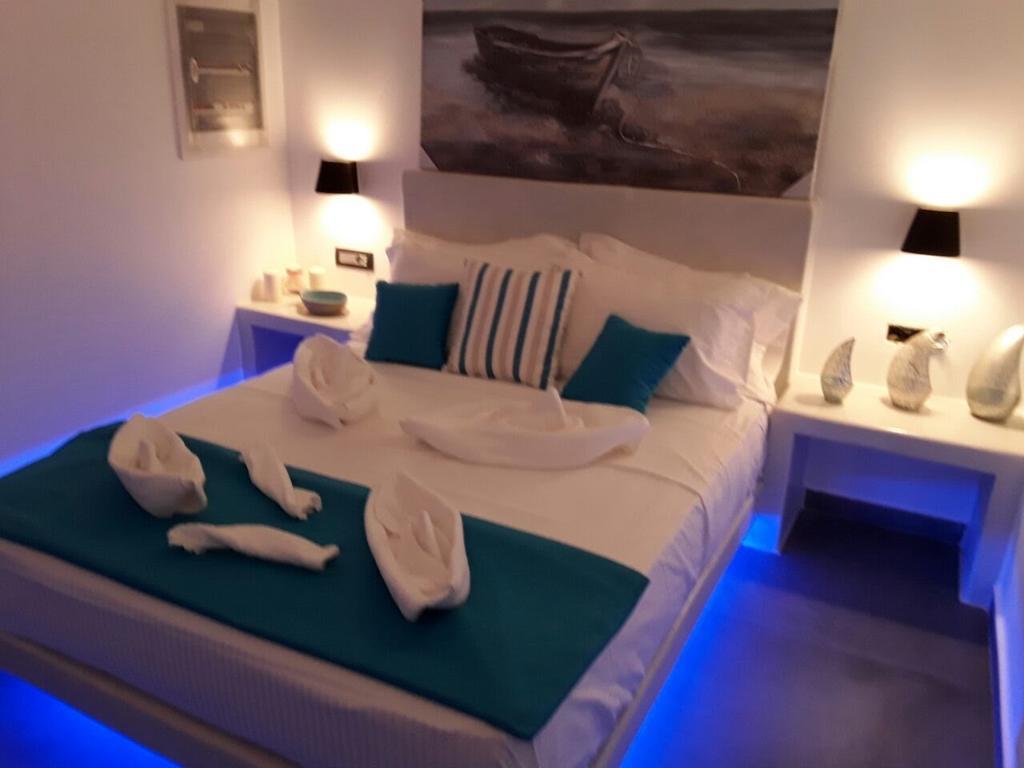 Santoxenia Luxury Villa คามารี ภายนอก รูปภาพ