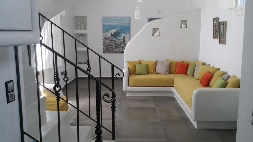 Santoxenia Luxury Villa คามารี ภายนอก รูปภาพ