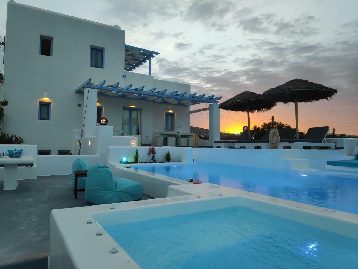 Santoxenia Luxury Villa คามารี ภายนอก รูปภาพ